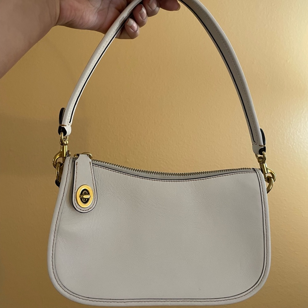 Coach Swinger Handbag